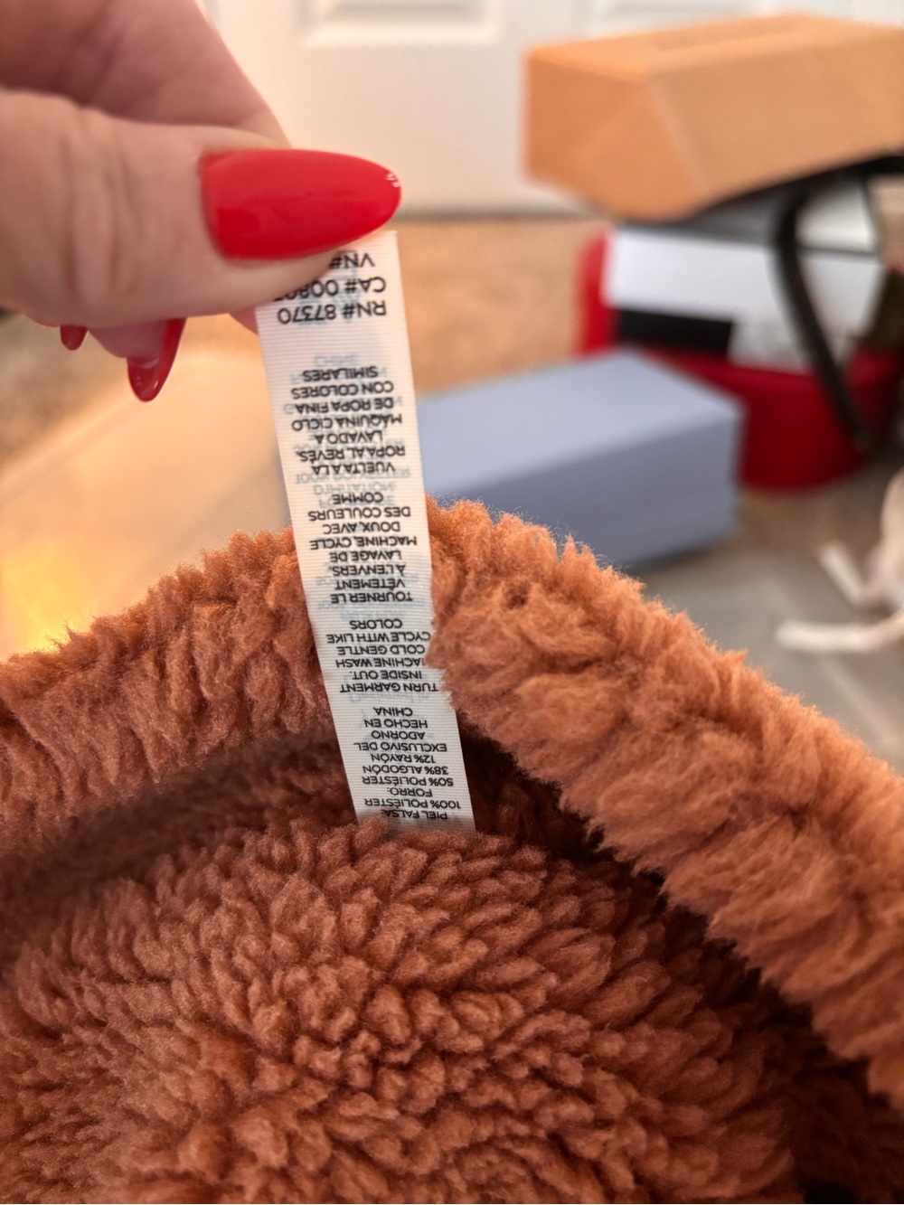 ALO Yoga Norte Sherpa Zip Hoodie in Brown/S - Picture 7 of 9